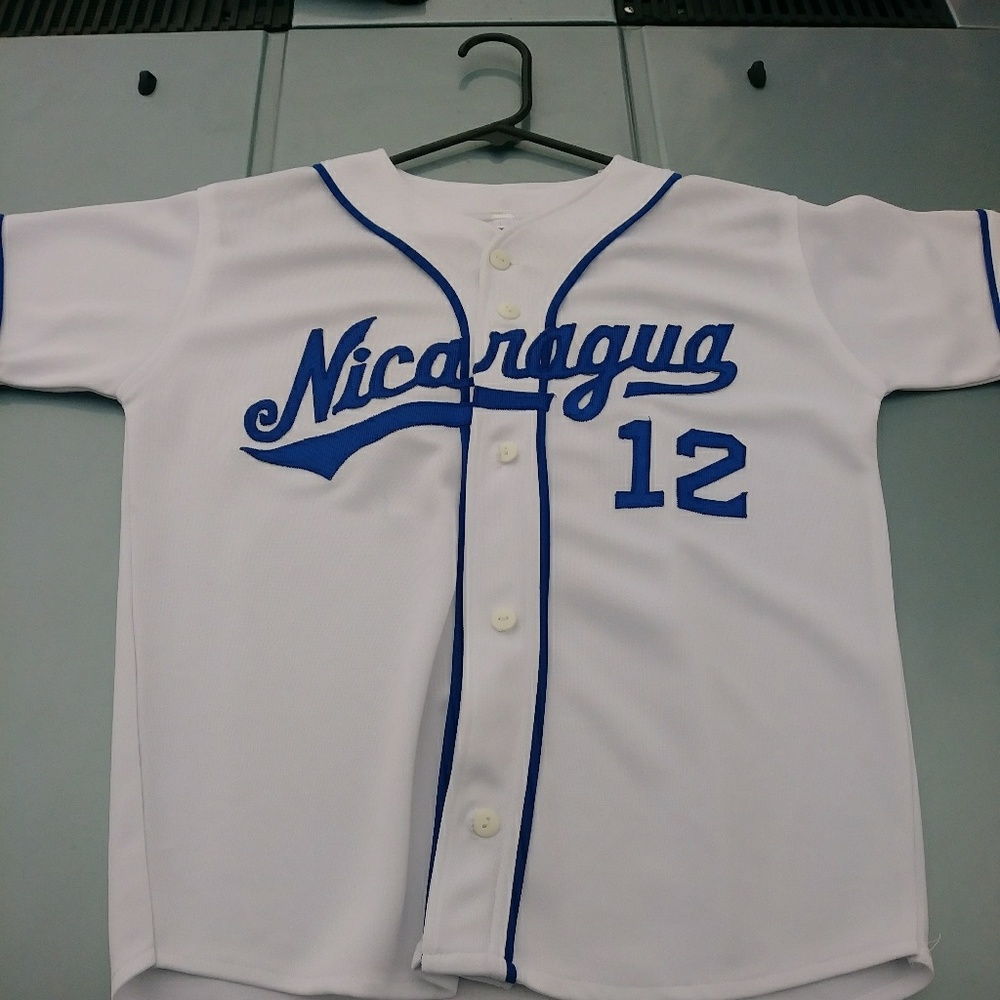 Vintage men's Nicaragua baseball jersey